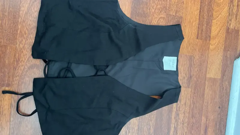 Vest negro de vestir