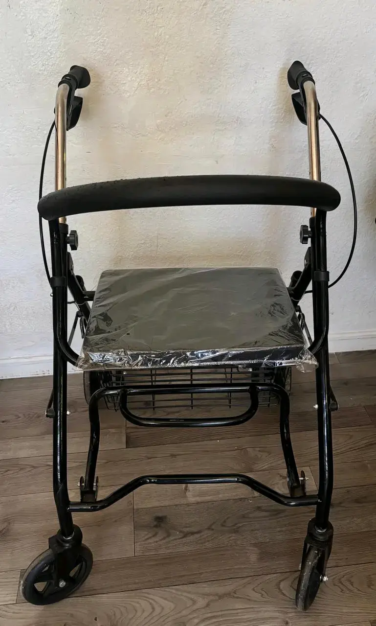 Andador de movilidad - 4