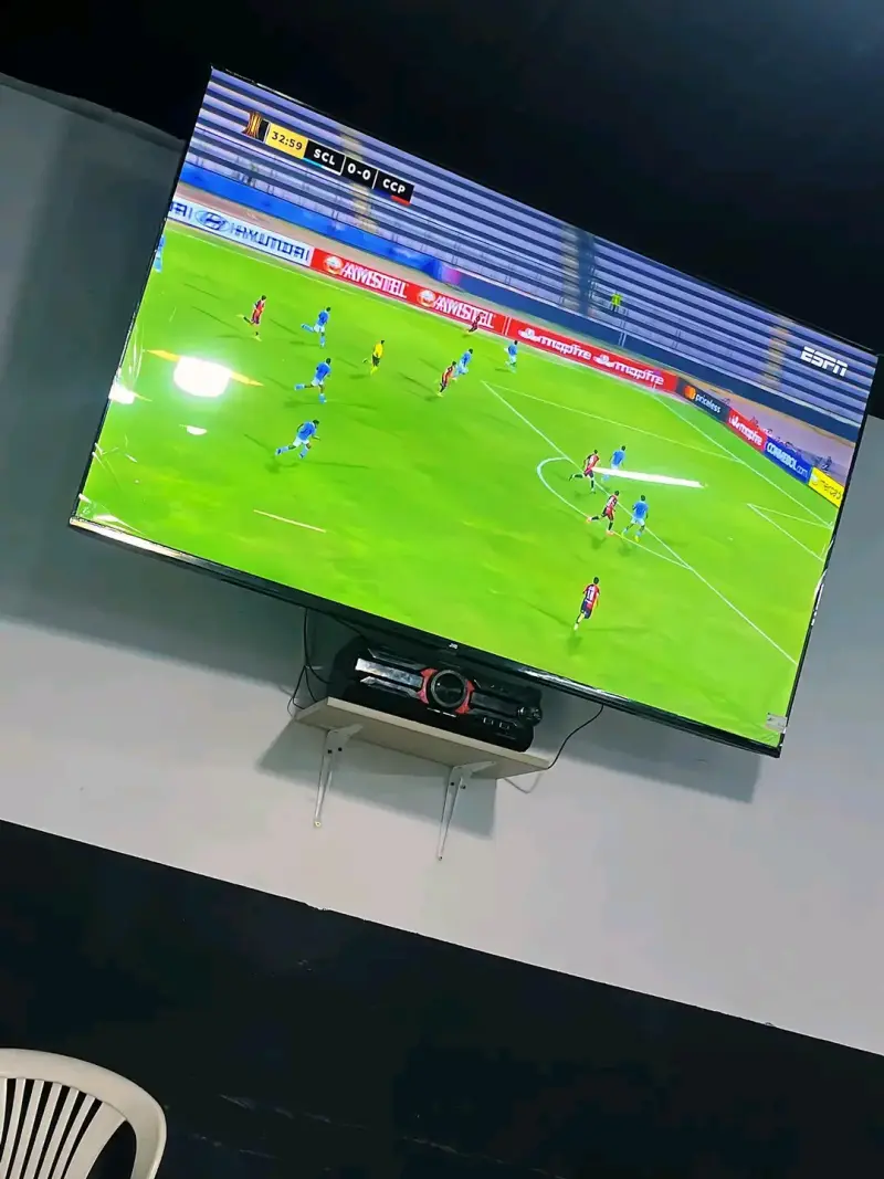 Televisor LED HD 50 pulgadas