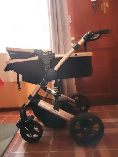 Coche para bebé color negro - miniatura 1