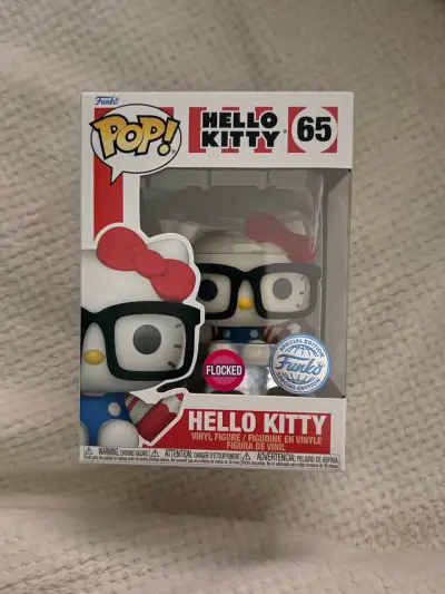 Funko Pop Hello Kitty Flocked Special Edition - miniatura 1