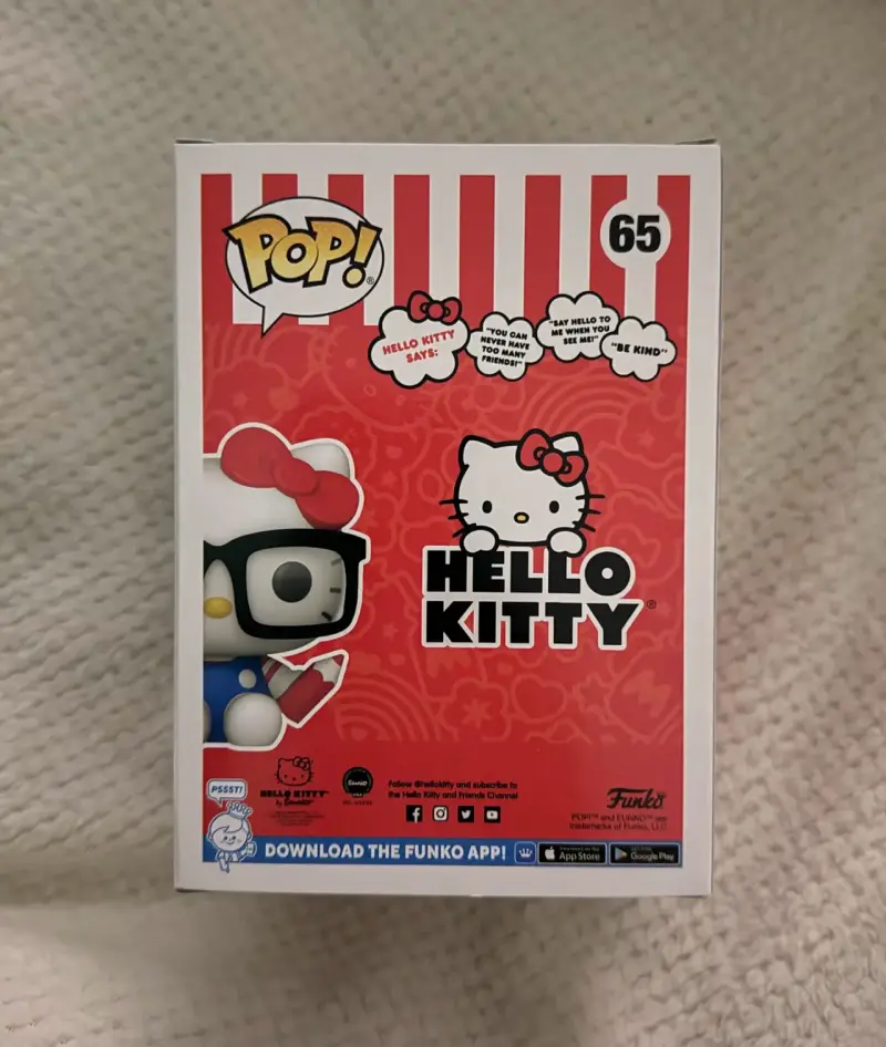 Funko Pop Hello Kitty Flocked Special Edition - 3