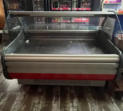 Vitrina refrigerada usada - miniatura 1