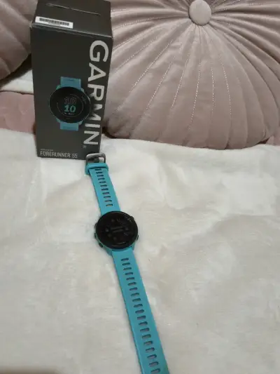 Reloj Garmin Forerunner 55 color celeste - miniatura 3