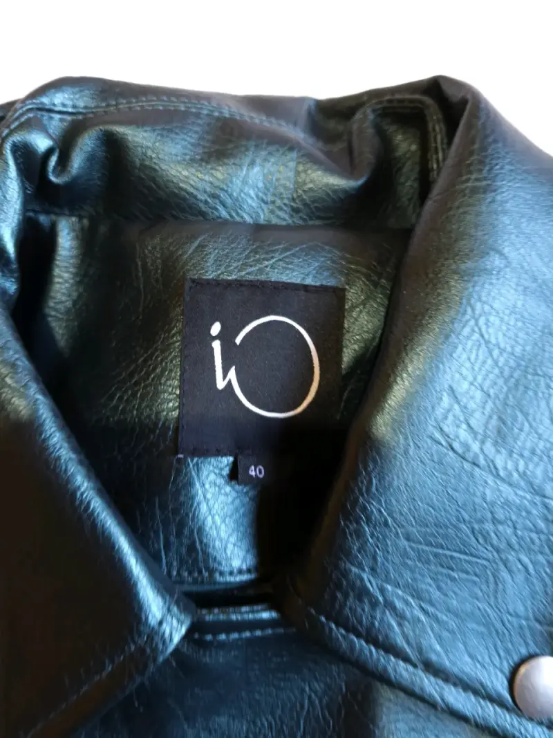 Chaqueta io - 2