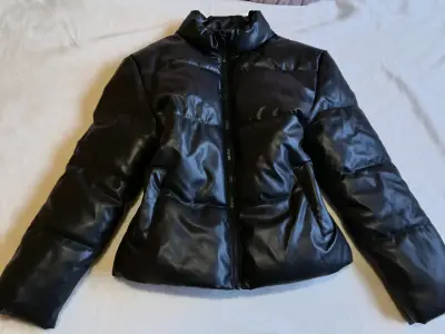 Chaqueta acolchada negra - miniatura 1