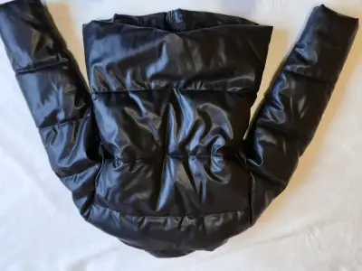 Chaqueta acolchada negra - miniatura 4