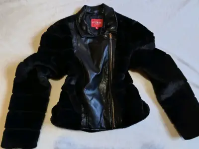 Chaqueta negra Guess con paneles - miniatura 4