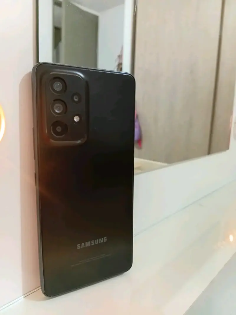 Samsung Galaxy A53 - 1