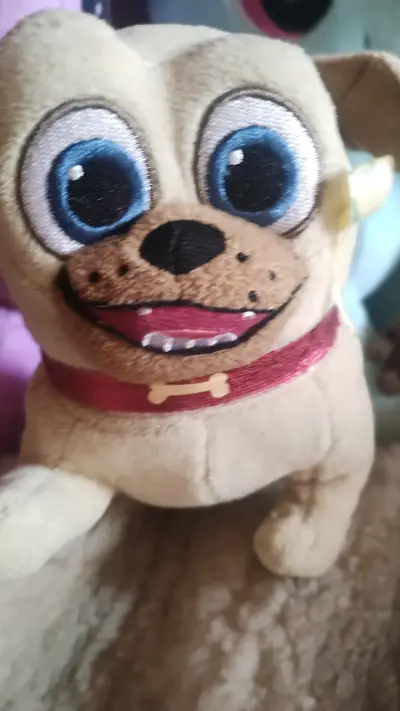 Variedad de peluches - miniatura 1