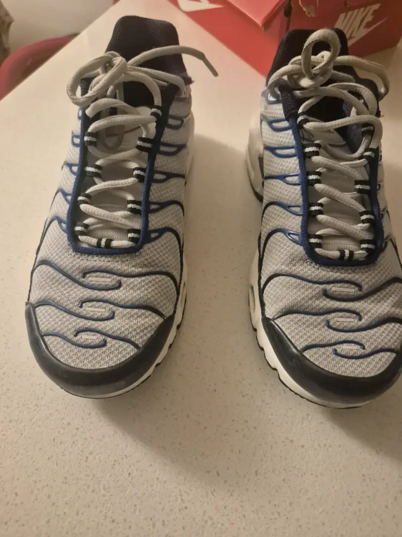 Zapatillas deportivas Nike grises, numero 40 - 2