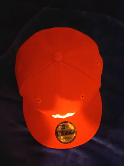 Gorra roja new era original - miniatura 2