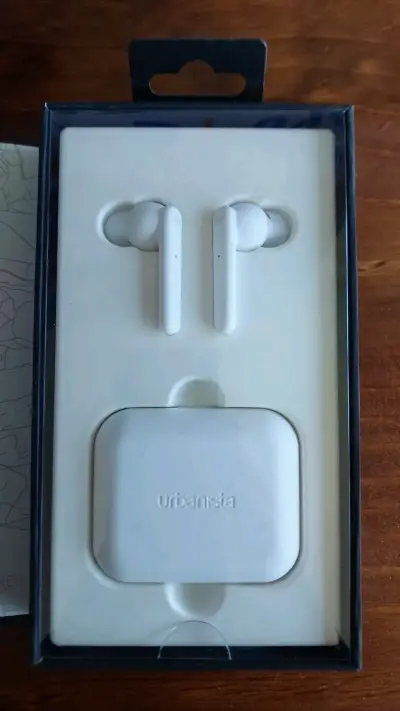 Audifonos inalámbricos Urbanista - miniatura 1