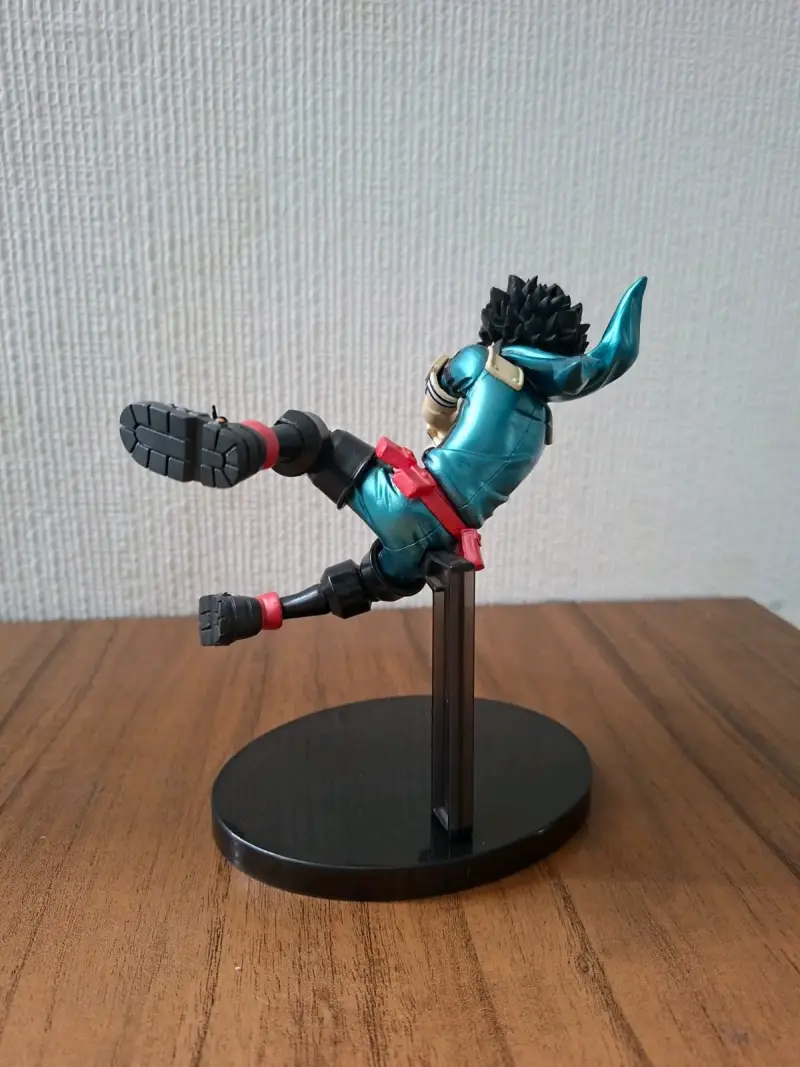 Figura articulada de acción - 2