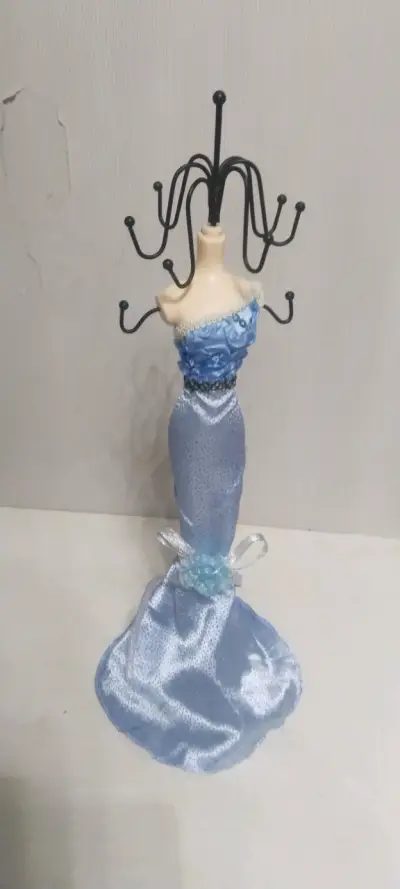 Joyero maniquí decorativo azul - miniatura 1