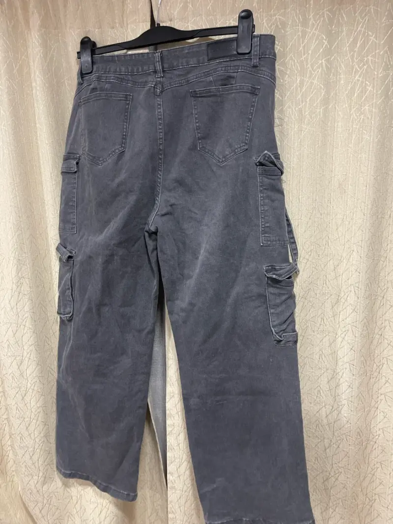 Pantalones cargo grises - 3