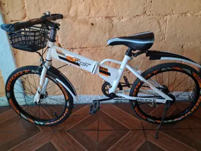 Bicicleta infantil blanca y naranja - miniatura 2