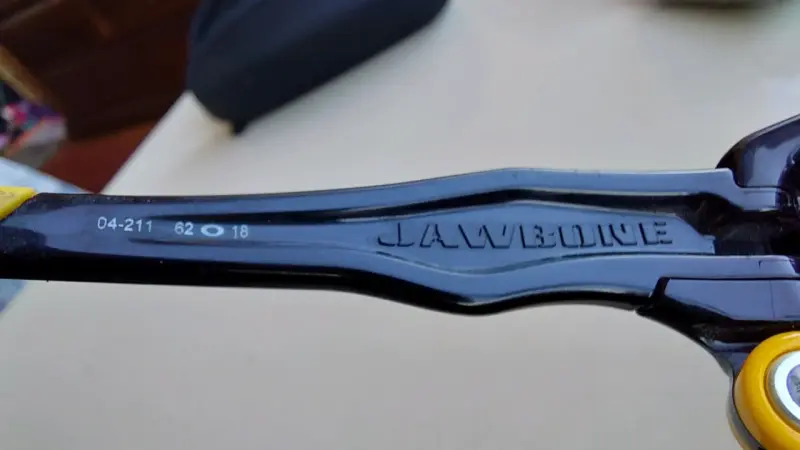 Oakley Jawbone livestrong - 4