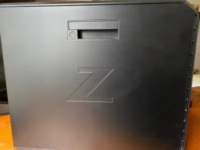 Estación de trabajo HP Z4 G4 - miniatura 2