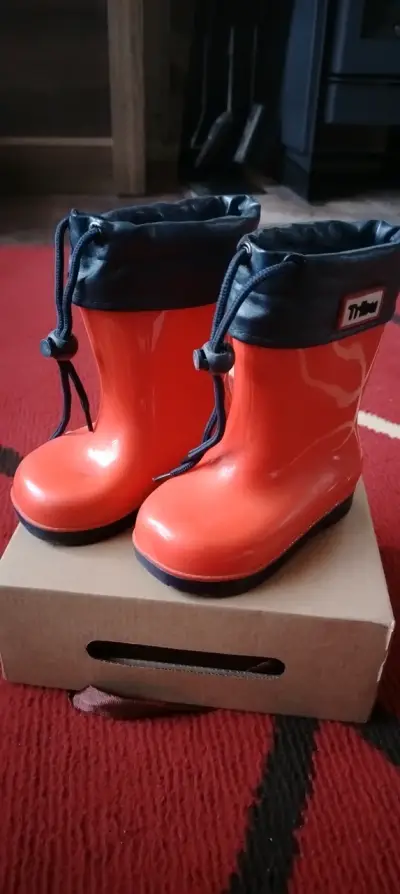 Botas de lluvia infantiles rojas - miniatura 1