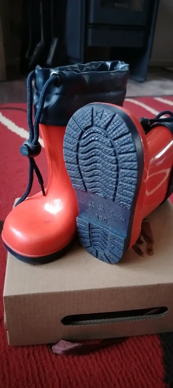 Botas de lluvia infantiles rojas - 2