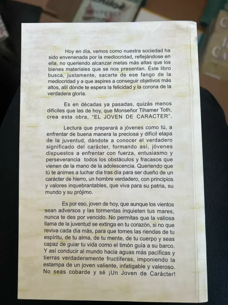 Libro El Joven de Carácter - 2