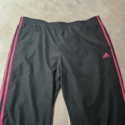 Pantalones deportivos negros Adidas - miniatura 2