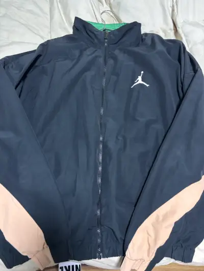 Chaqueta Jordan talla L - miniatura 3