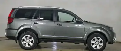 SUV Haval H3, gris, muy cuidado - miniatura 3