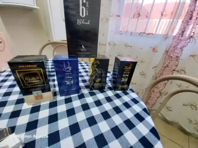 Set de perfumes variados nuevos - miniatura 2