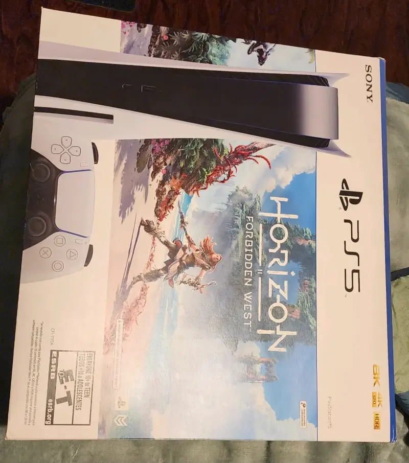 PS5 versión de discos con mandos - 4