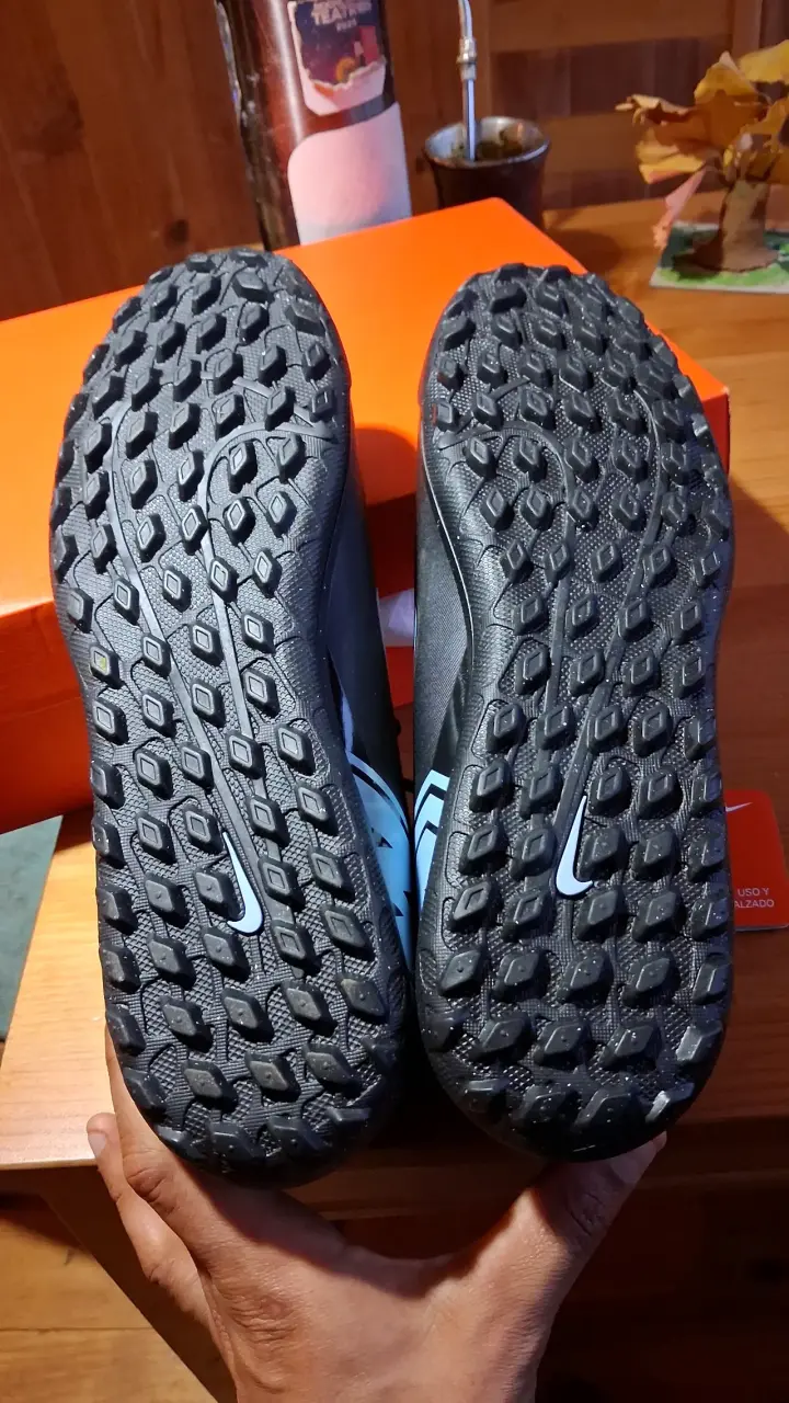 Zapatillas deportivas negras y azules 30 centímetr - 5
