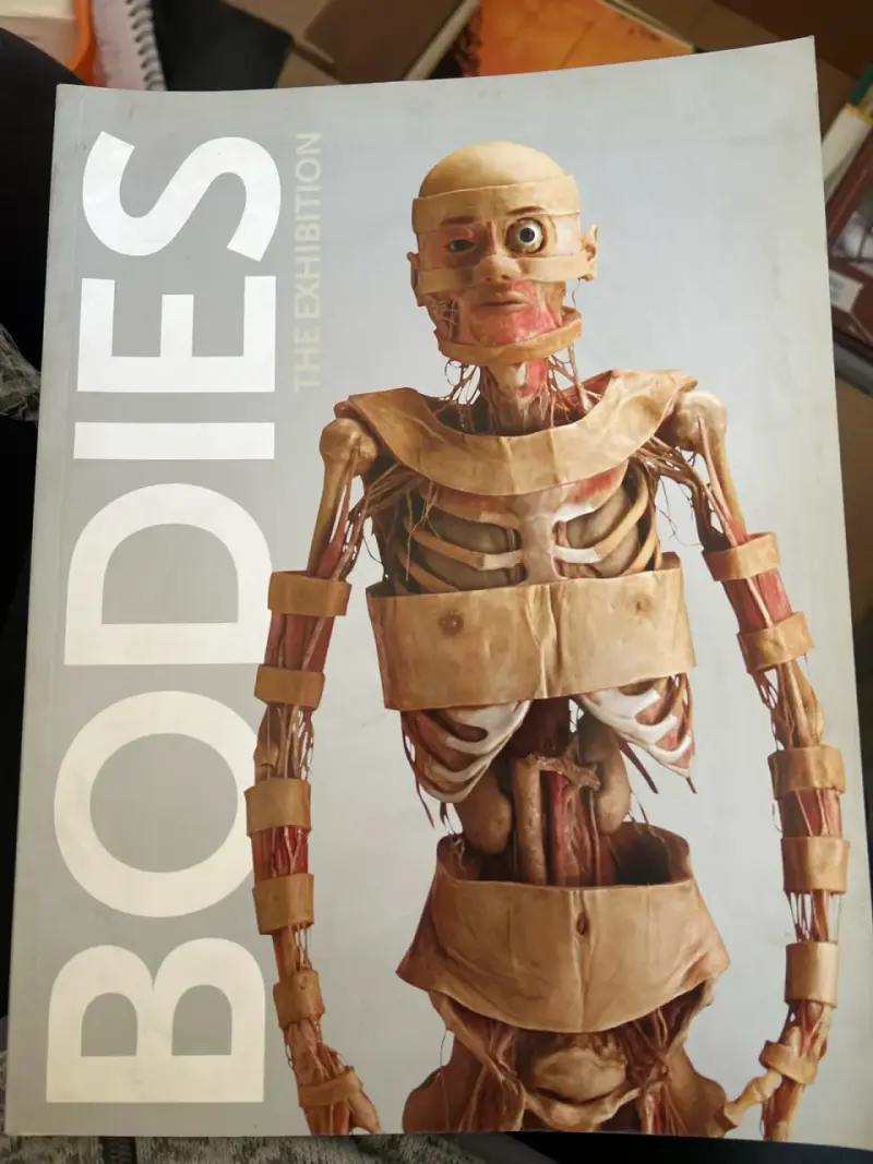 Libro 'Bodies: The Exhibition' - 1