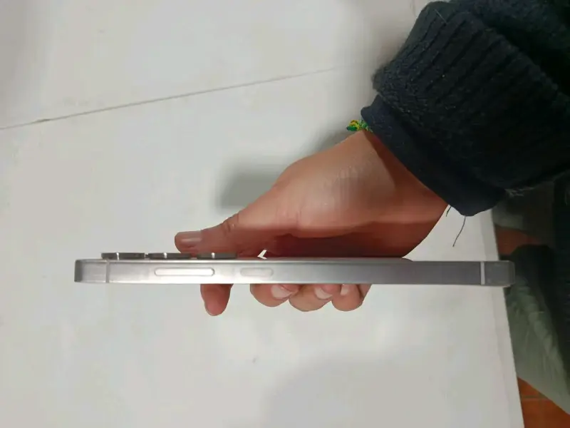 Samsung galaxy S25 ultra - 5