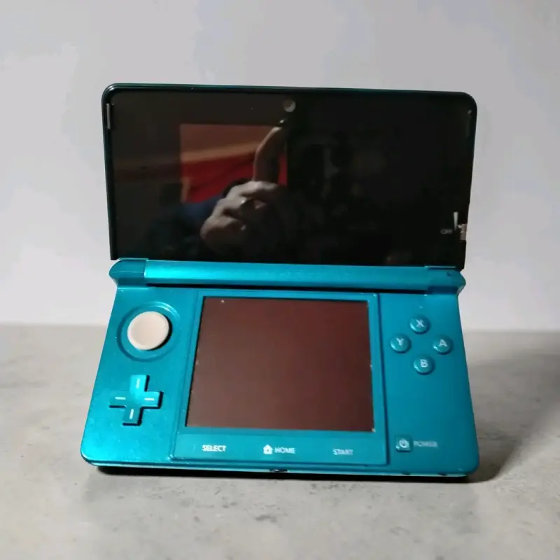 Nintendo old 3ds Aqua Blue - 1