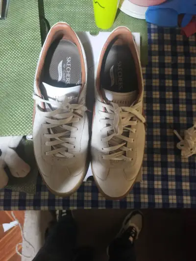 Zapatillas Skechers blancas - miniatura 3