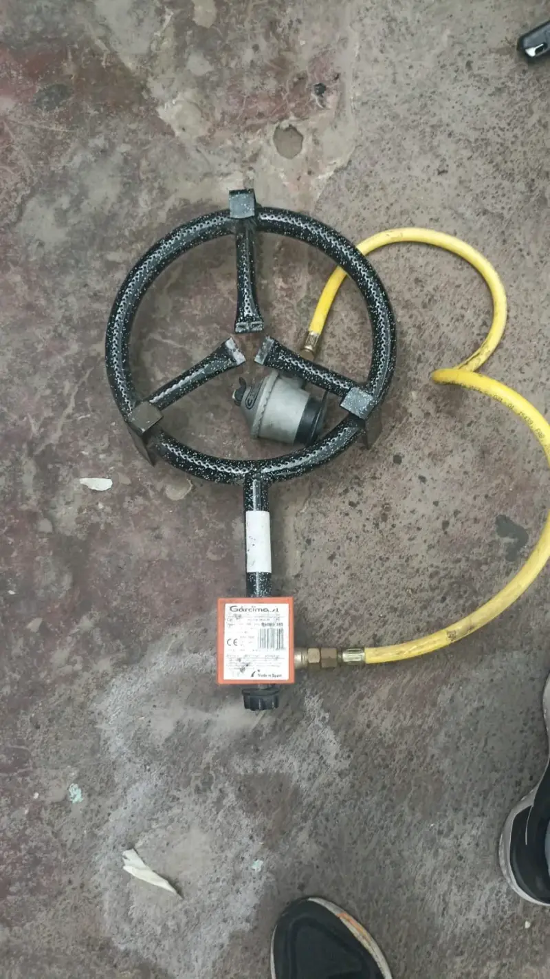 Cocina de gas industrial