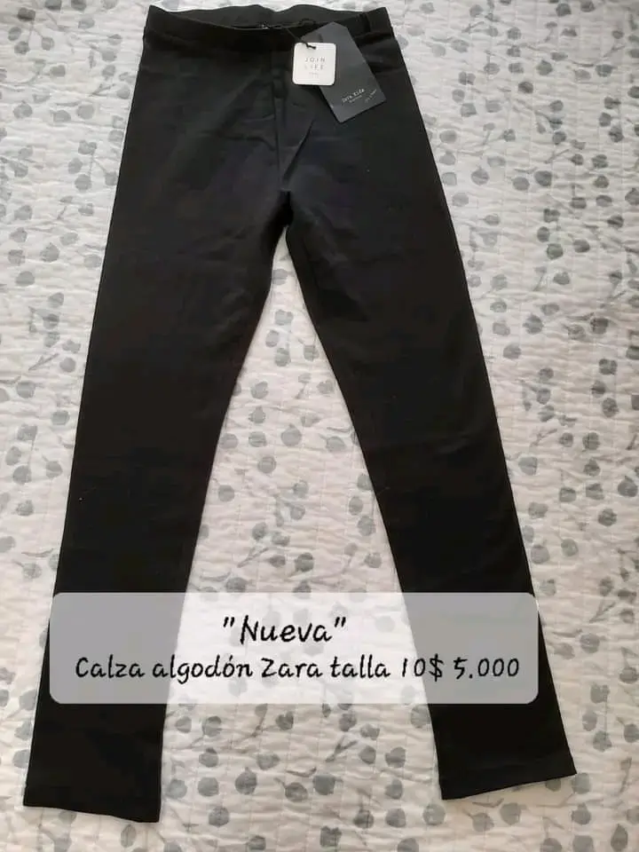 Calza de algodón negra Zara