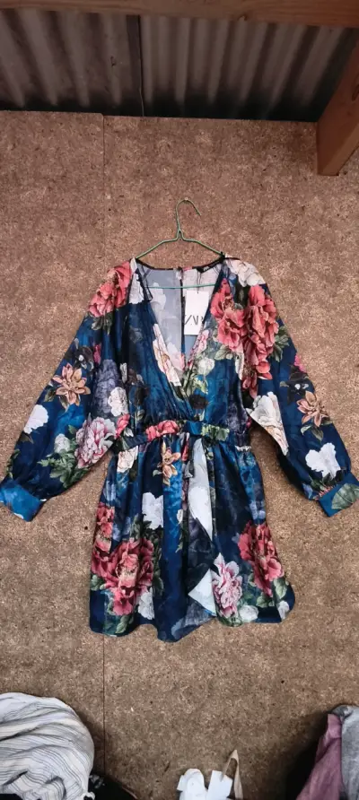 Vestidos casuales o semi formales - miniatura 1