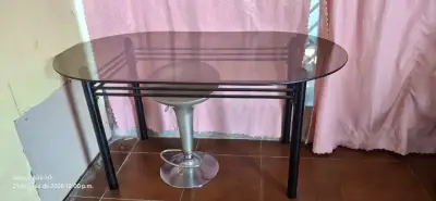 Mesa de vidrio ovalada - miniatura 2