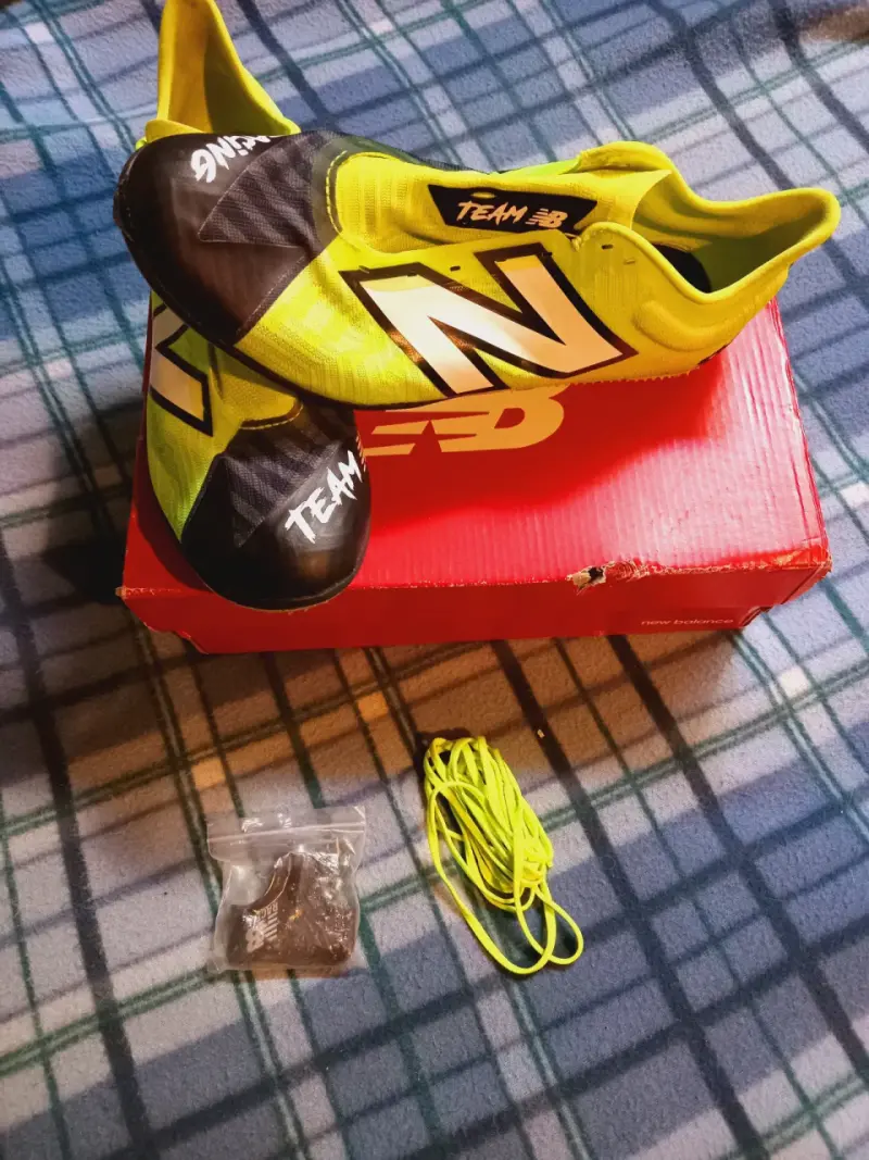 zapatillas de clavos para atletismo - 2