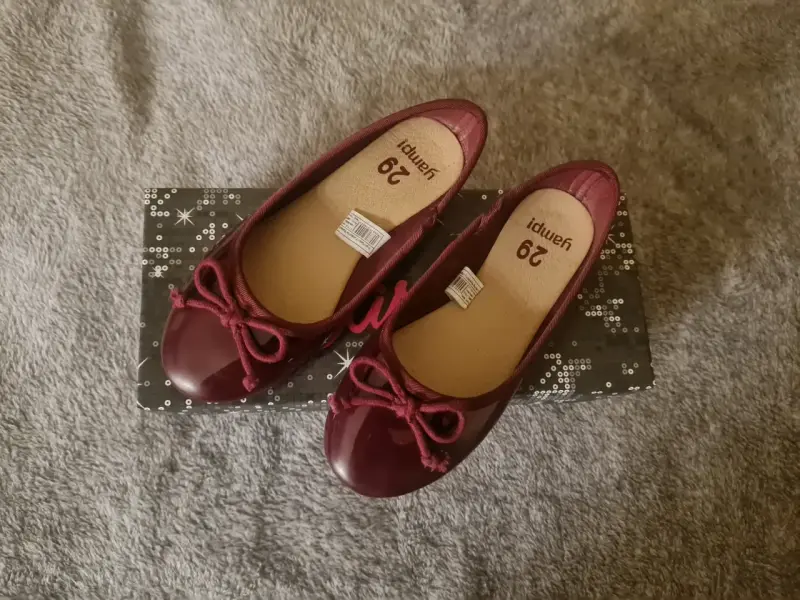 Zapatos ballerina burdeos de charol - 3
