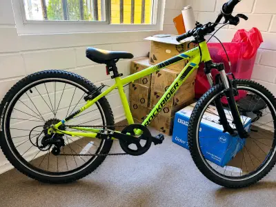 Bicicleta Rockrider amarilla aro 24 - miniatura 1