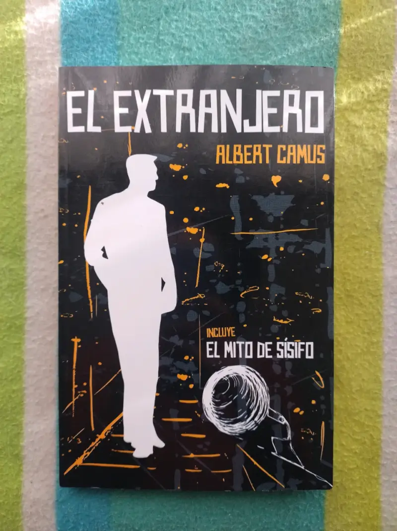 Libro El Extranjero de Albert Camus - 1