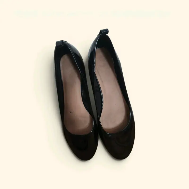 Zapatos planos negros charol, talla 39 - 1