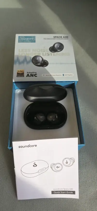 Auriculares Soundcore Space A40 - miniatura 1