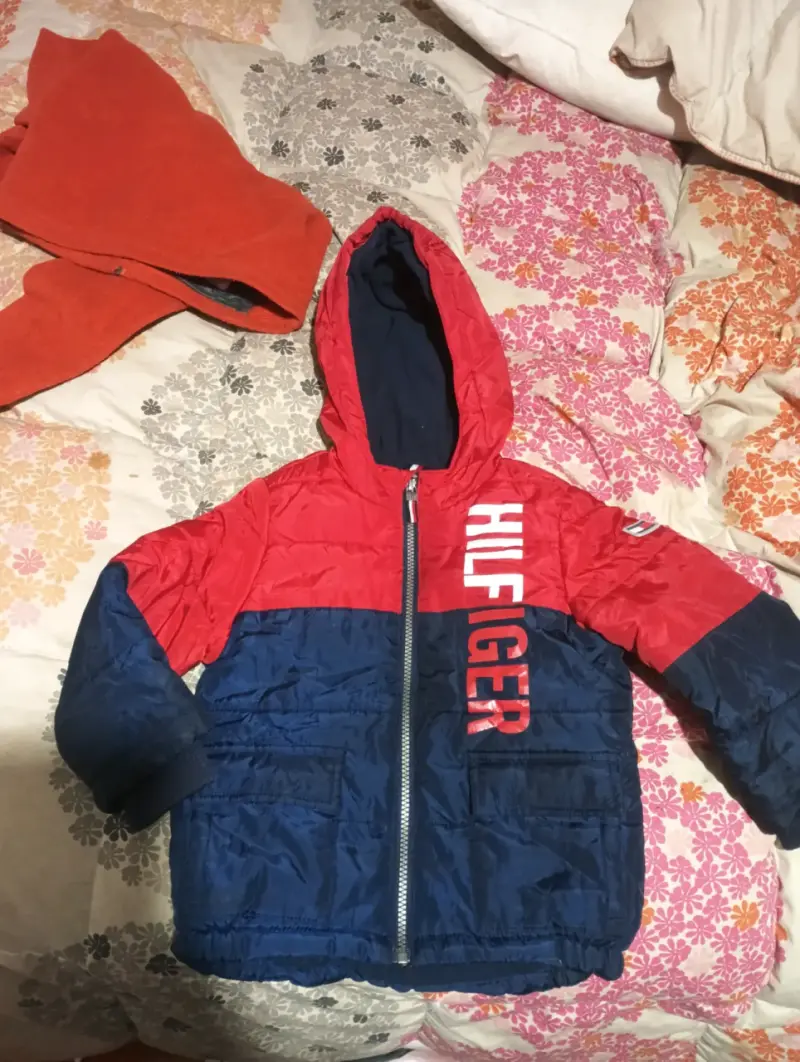 Chaqueta infantil roja y azul TOMMY HILFIGER - 3