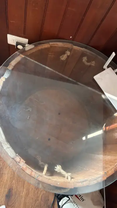 Mesa de barril con vidrio - miniatura 2