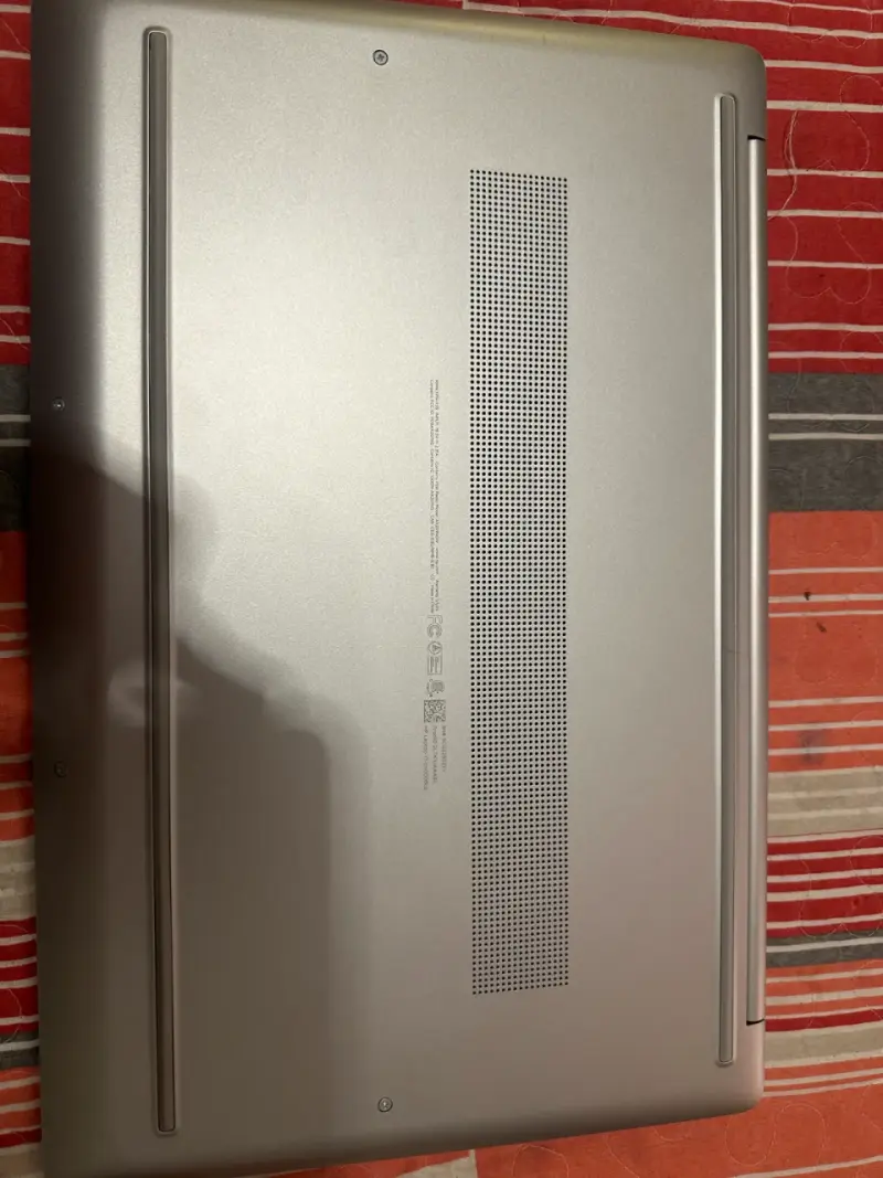 Notebook HP 15.6 pulgadas - 4