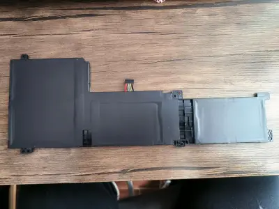 Batería Lenovo modelo L19L4PF1 - miniatura 2